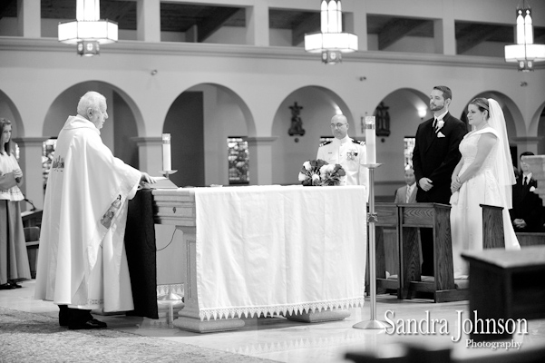 Best Annunciation Catholic Wedding Photos - Sandra Johnson (SJFoto.com)